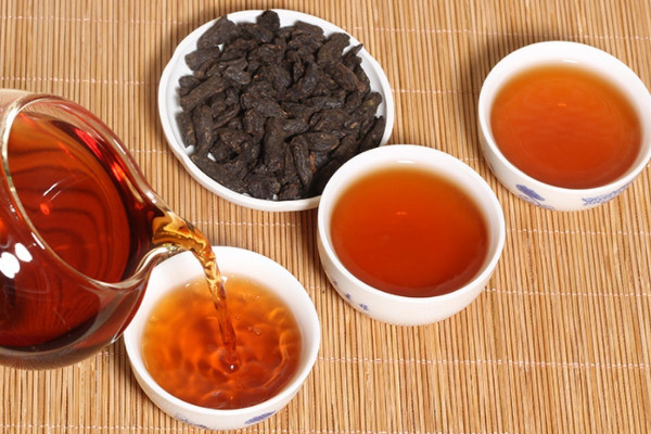 秋天喝什么茶好 秋季喝什么茶對身體好